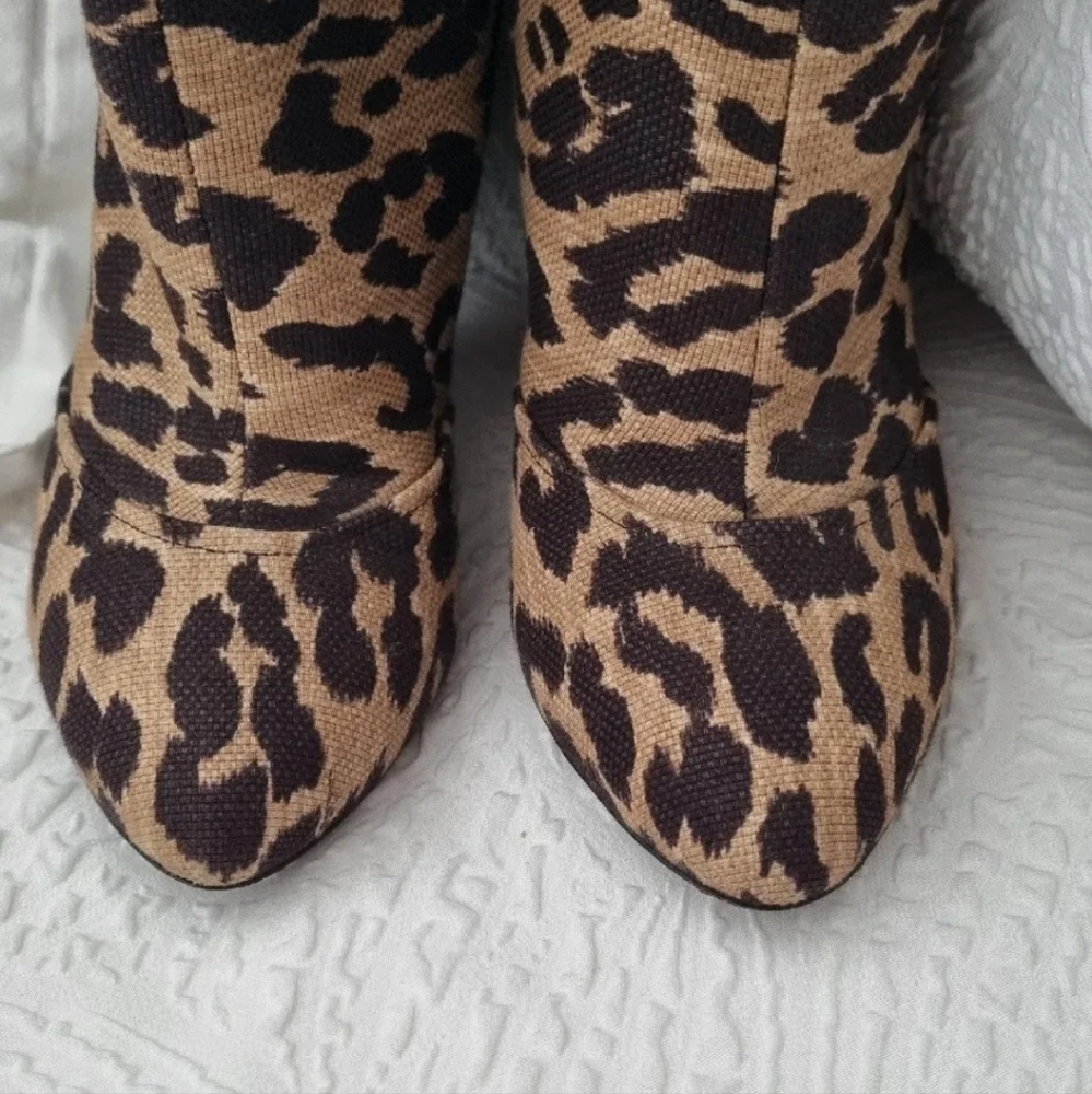 Dolce&Gabanna leopard tweed slip on boots size 7.5 will fit 7 - Picture 5 of 7